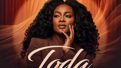 Fanny Chiambe - Toda Tua Download Mp3