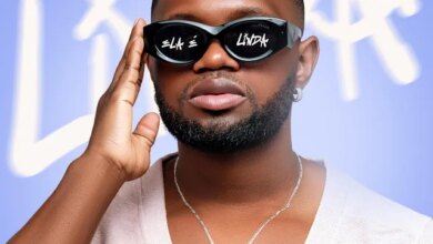 Kheid Naldo - Ela É Linda Download Mp3